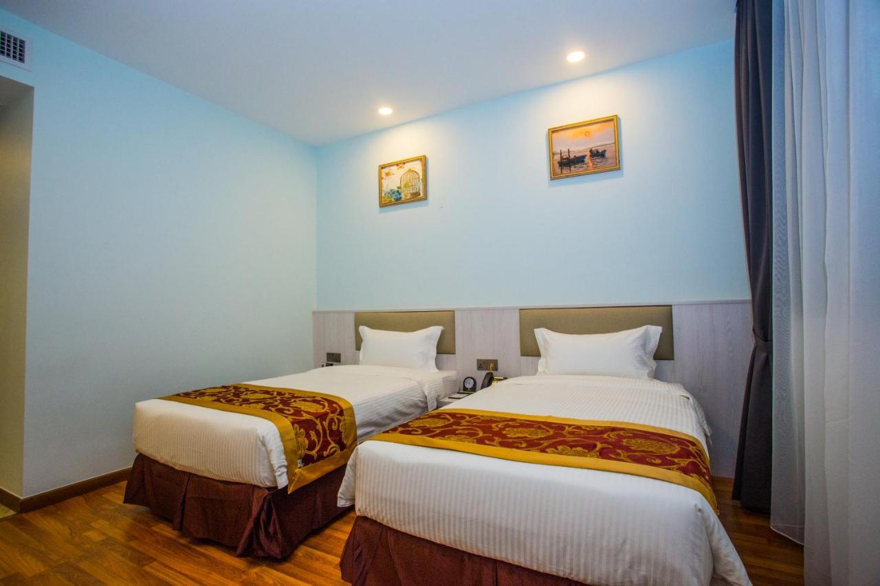 Austin Park Hotel Johor Bahru Esterno foto