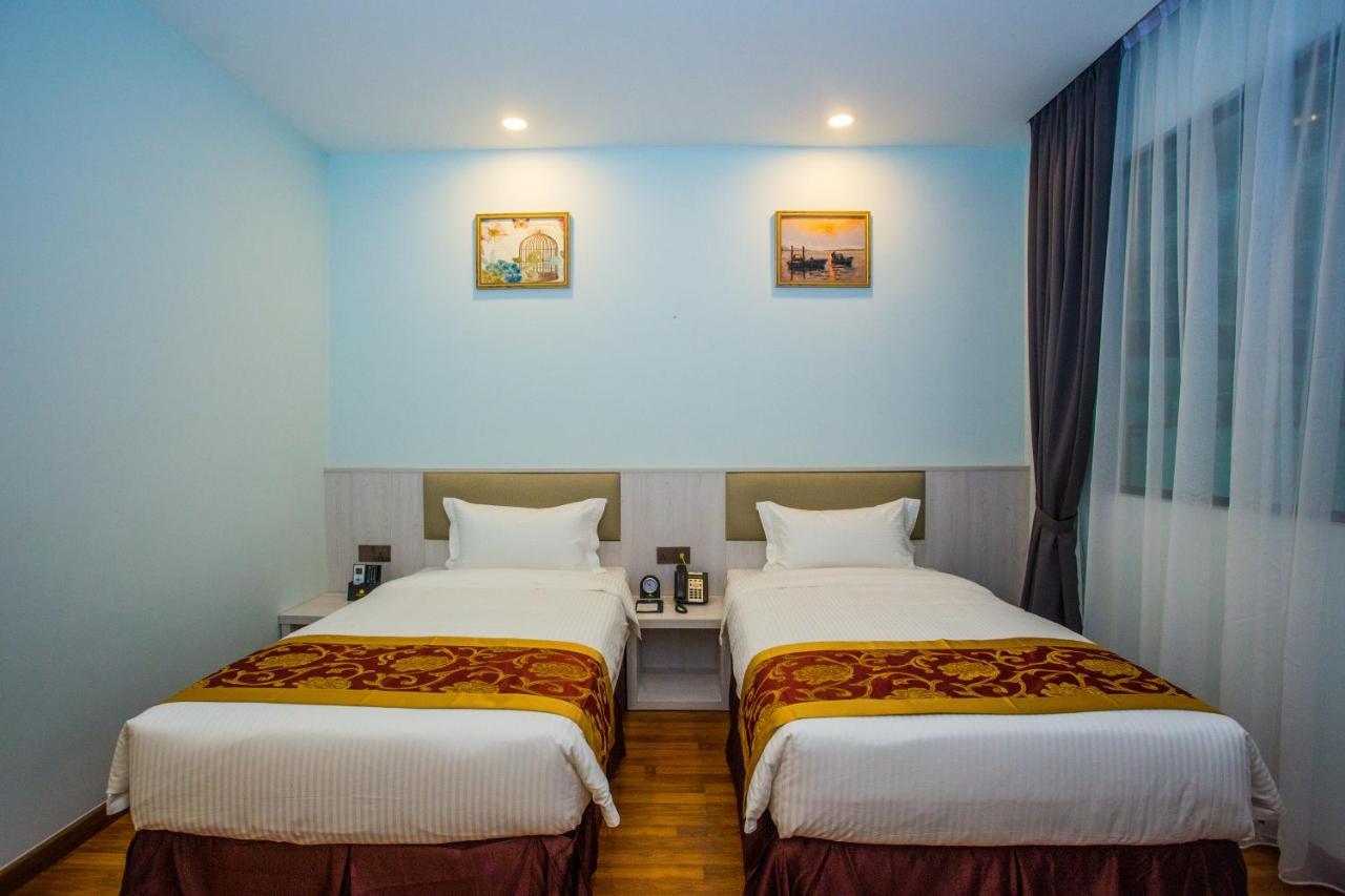 Austin Park Hotel Johor Bahru Esterno foto