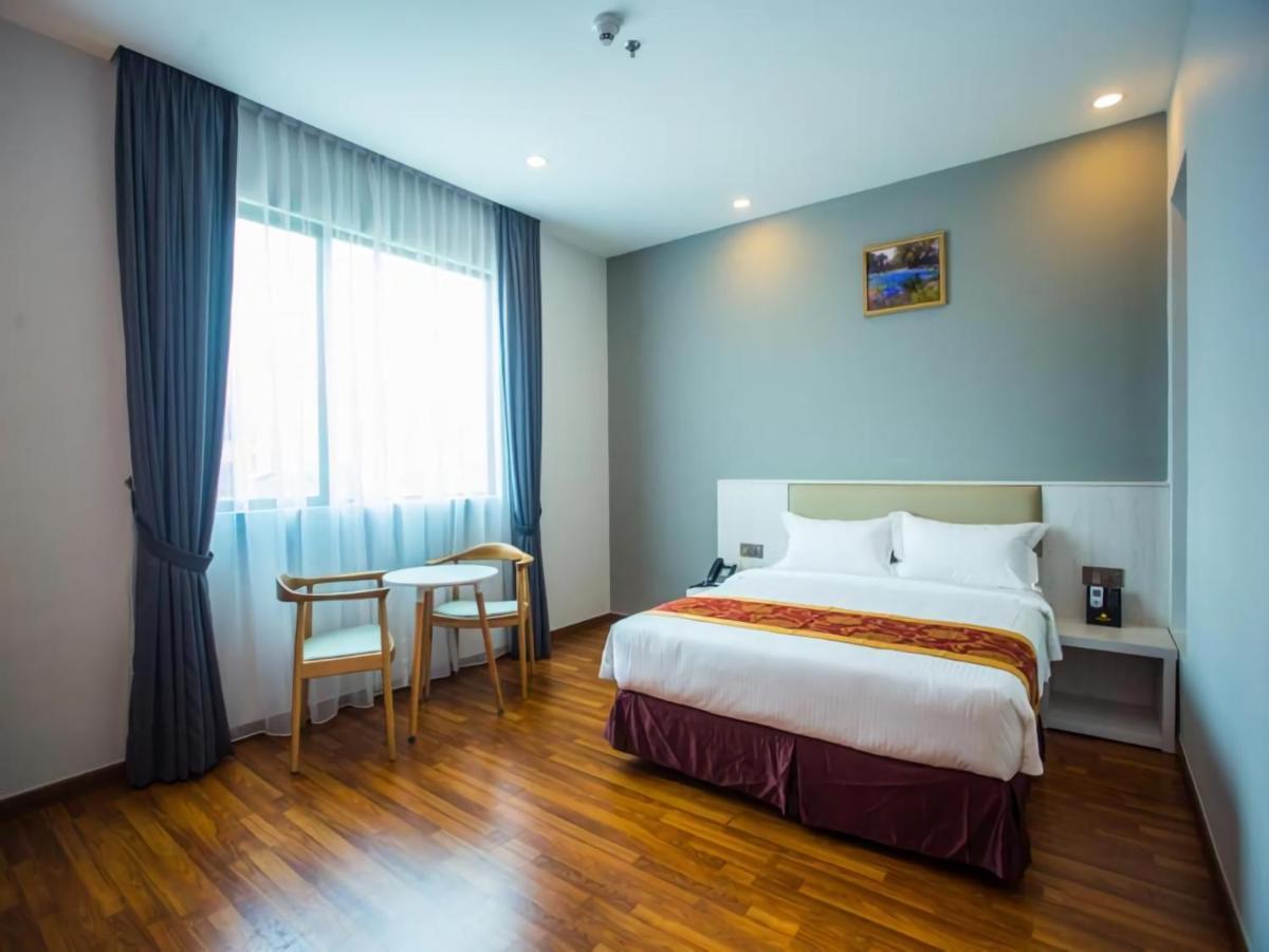 Austin Park Hotel Johor Bahru Esterno foto