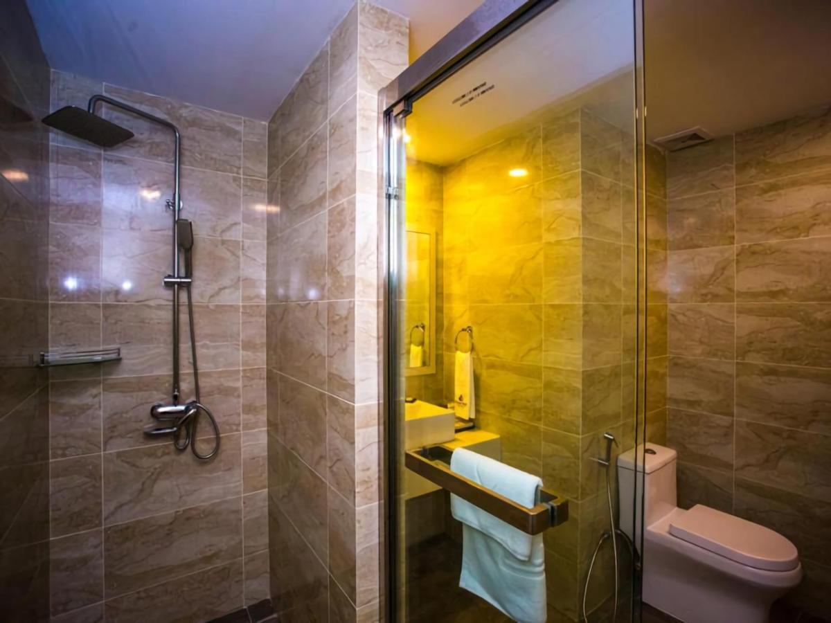 Austin Park Hotel Johor Bahru Esterno foto