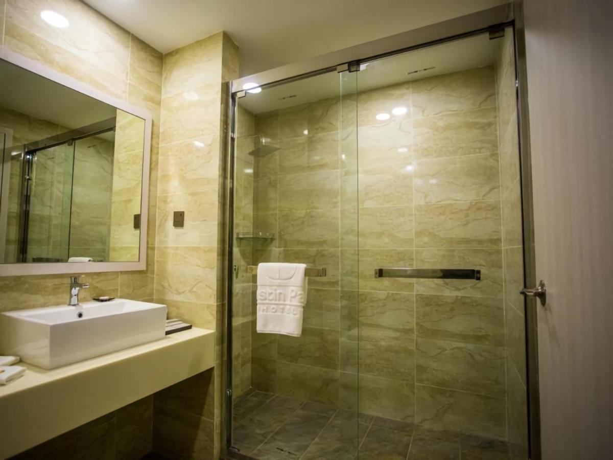 Austin Park Hotel Johor Bahru Esterno foto